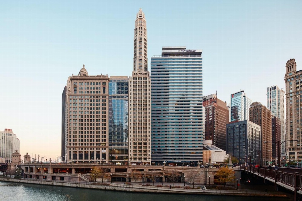 Club Quarters Hotel, Wacker at Michigan Main image